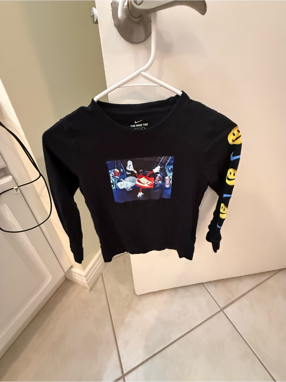 Nike Kids' Black Long-Sleeve Graphic Tee with Smiley Sleeve